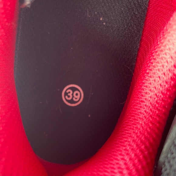 Peloton Women’s Delta Clip In Cycling Shoes, size EU 39, US 8.5 - Picture 7 of 9